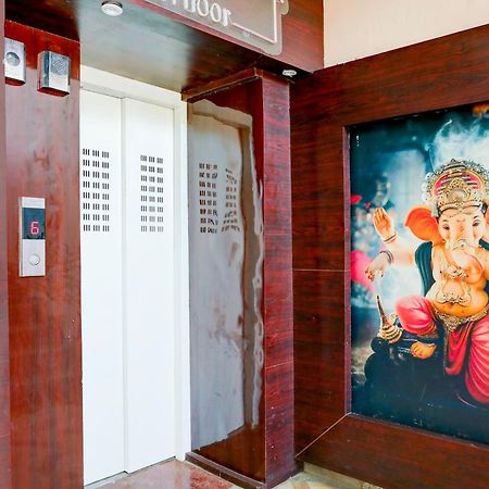 Super Hotel O Hyderabad Gate Iit Bhu Kakarmatha Zewnętrze zdjęcie