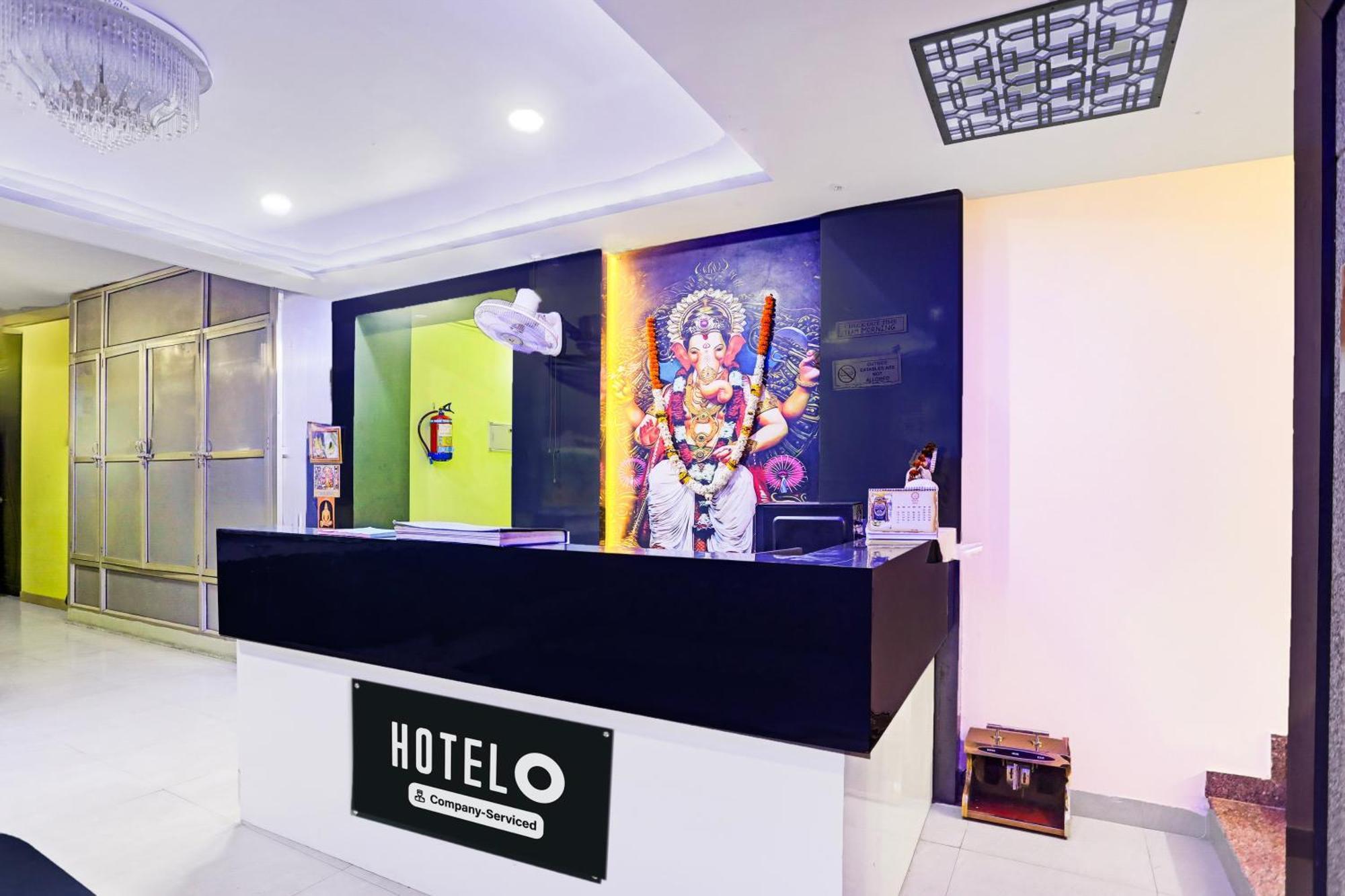 Super Hotel O Hyderabad Gate Iit Bhu Kakarmatha Zewnętrze zdjęcie